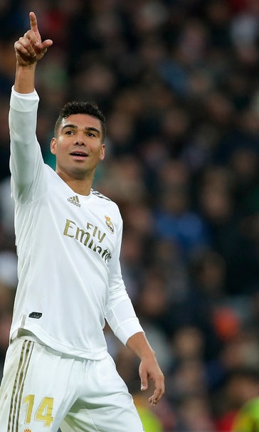 Casemiro scores 2 as Madrid beats Sevilla 2-1